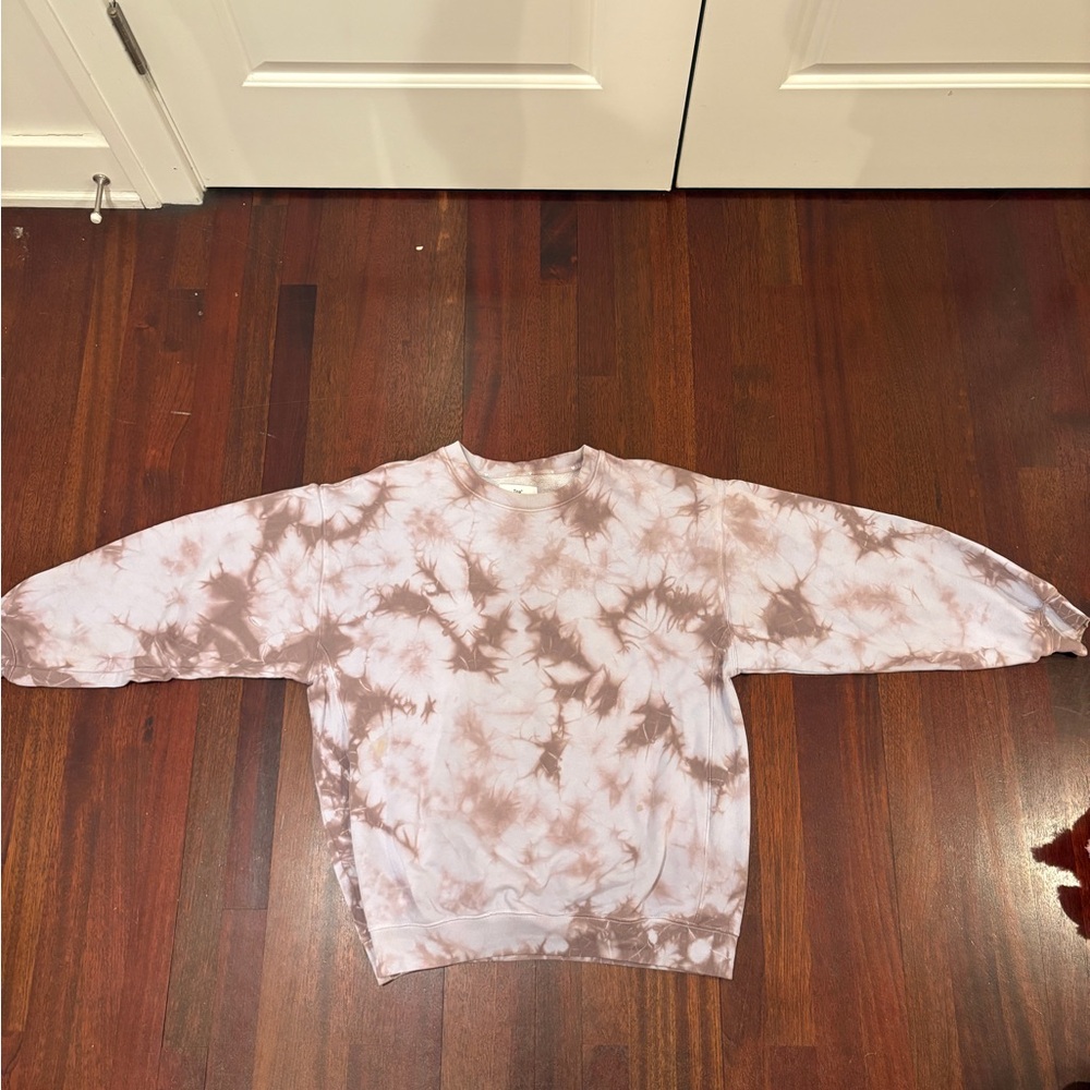 Purple Tie-Dye Aritzia TNA Crewneck 💜